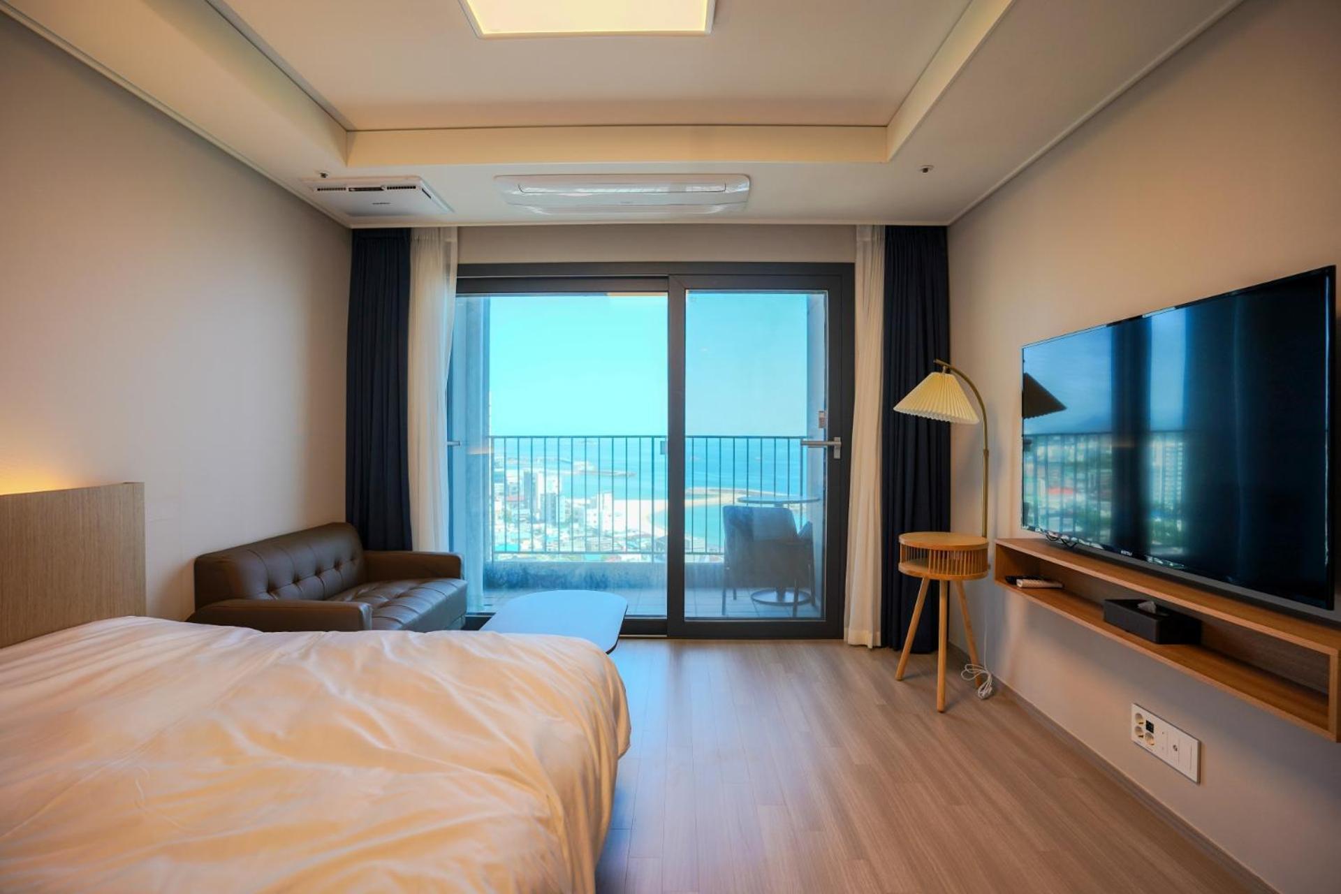 More Than Sokcho Hotel Ngoại thất bức ảnh