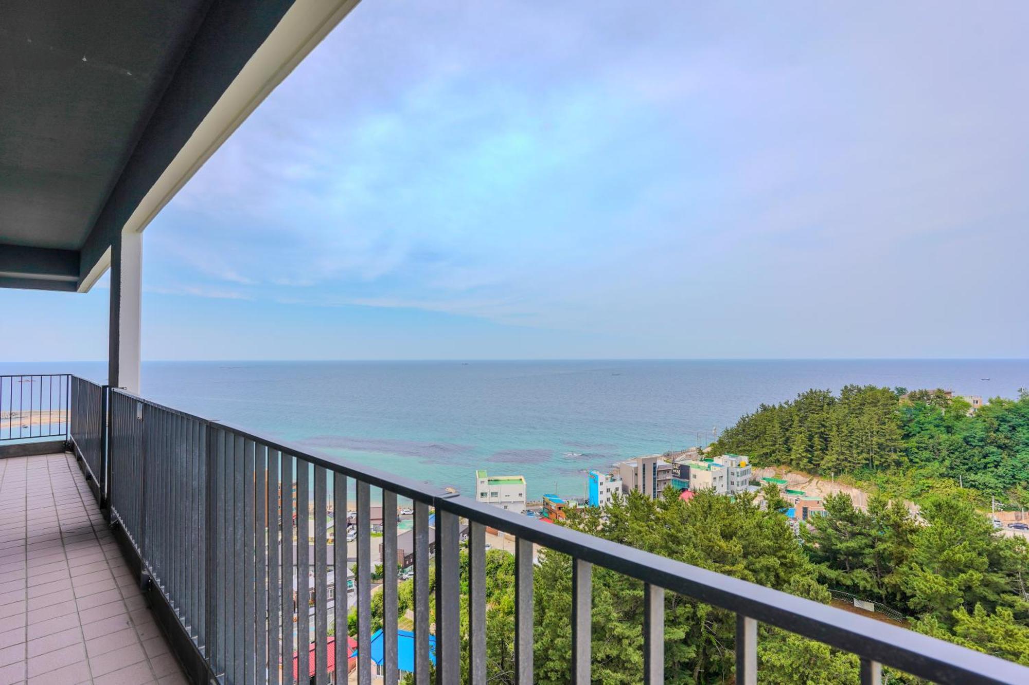 More Than Sokcho Hotel Ngoại thất bức ảnh